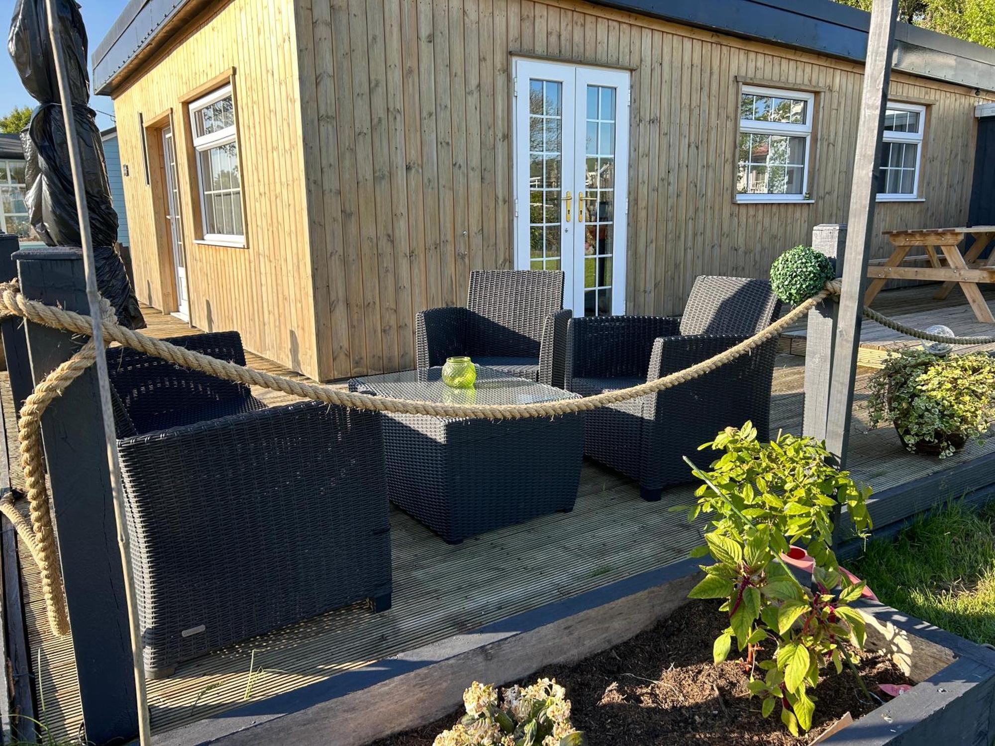 The Chalet By Hip Haus Humberston Exterior photo